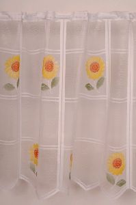 Margarétás vitrázs